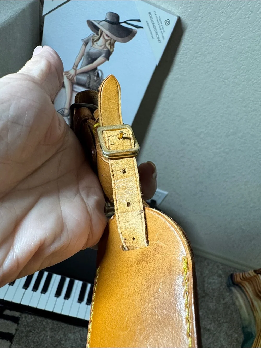 Louis Vuitton Original Brown Leather  Luggage Tag & Poignet Set
